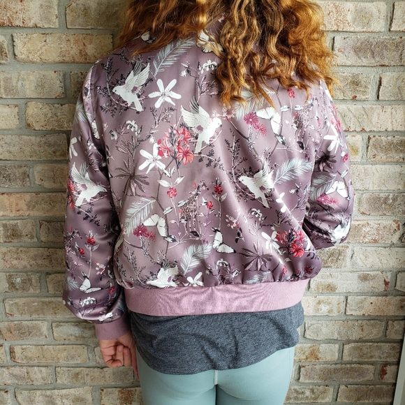 Aeropostale Purple Floral Satin Bomber Jacket M - Picture 5 of 16